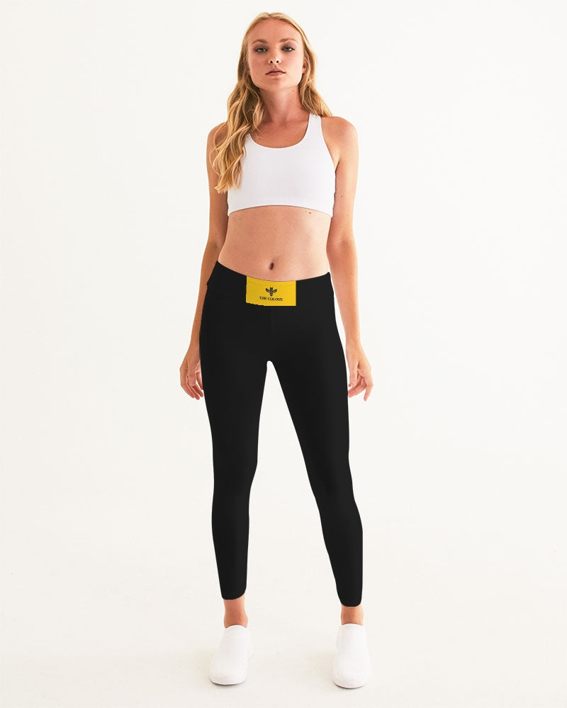 The Colony Queen Rules Black Leggings Women's All-Over Print Yoga Pants
