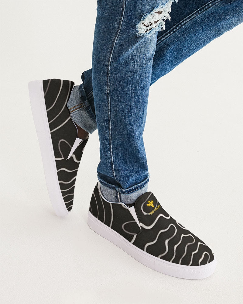 Maze Phaze Men's Slip-On Canvas Shoe